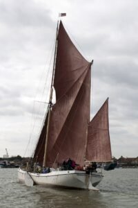 sailing-sailing-boat-boat-378879