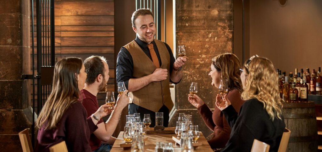 edinburgh-scotch-whisky-experience-rail-tour-from-london-1