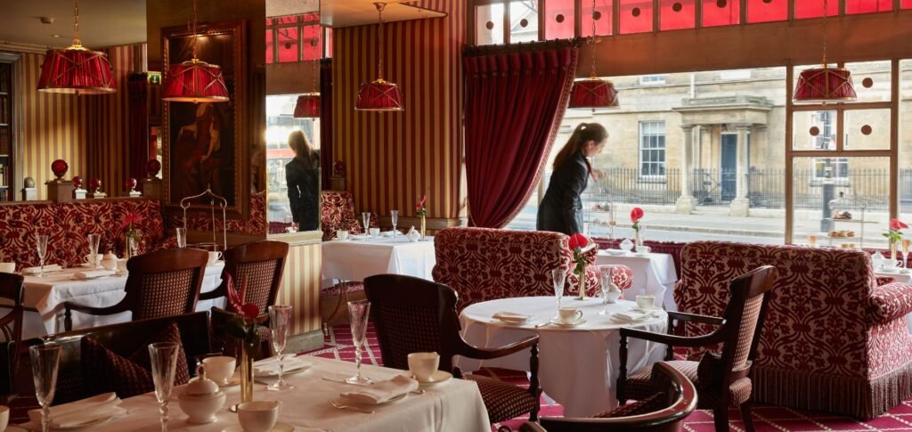 royal-london-with-afternoon-tea-at-the-rubens-1