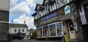 the-lake-district-with-afternoon-tea-cruise-6